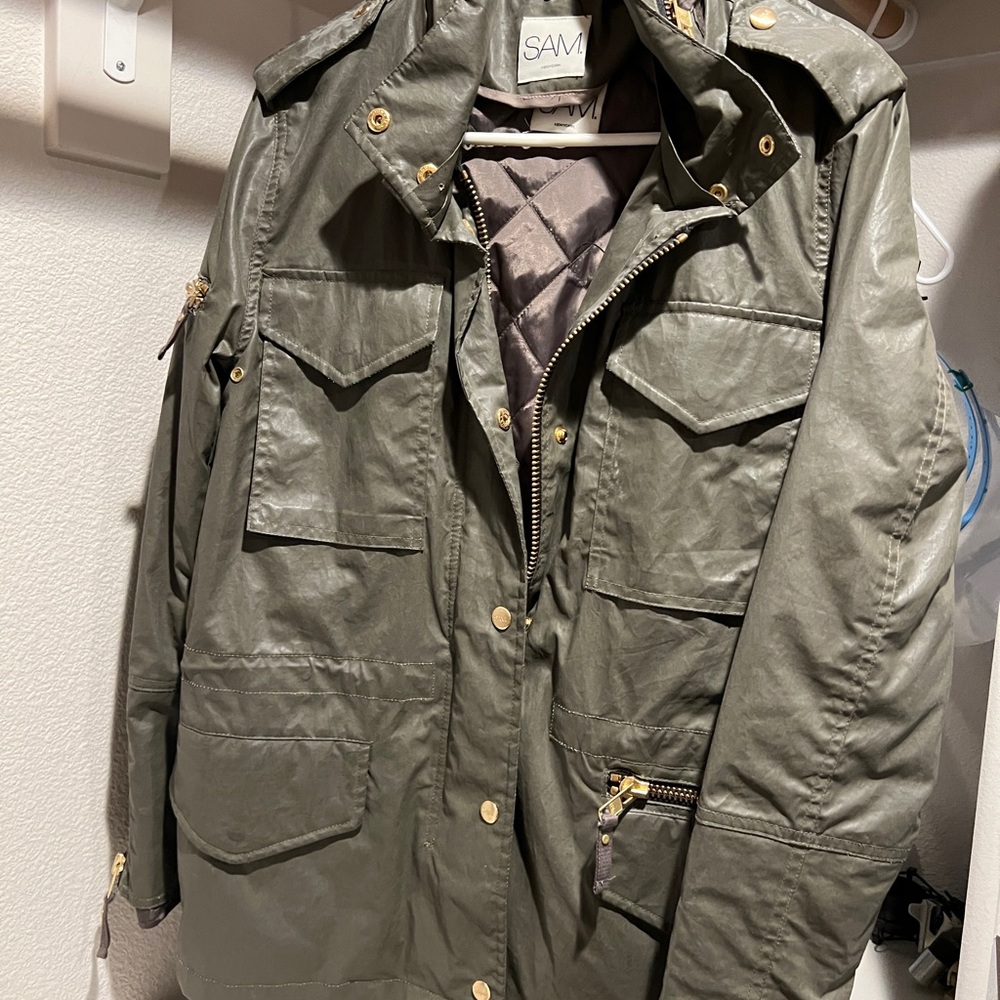 SAM. Women’s Green military style Jacket